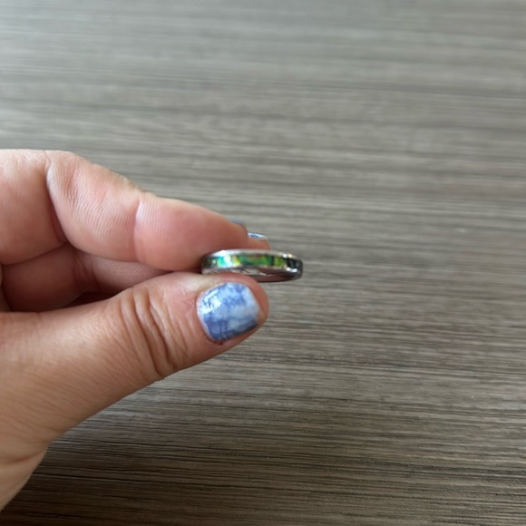 Jewelry - Paua Shell Ring